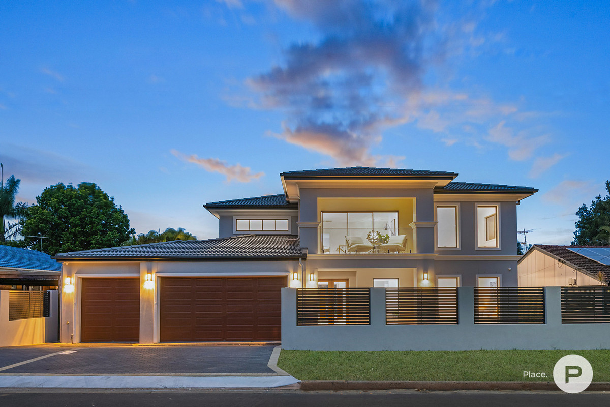 6 Prestige Properties in Brisbane going to Auction in May