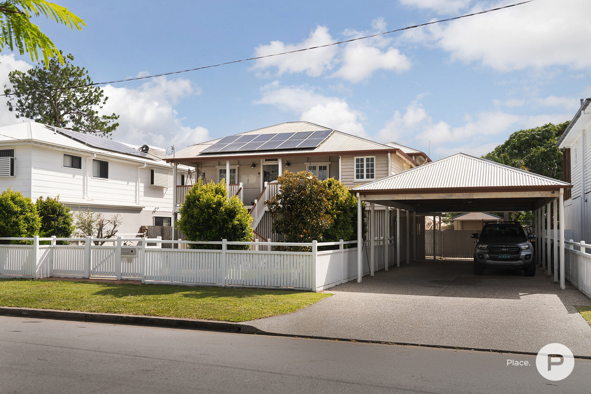 Banyo solar panels