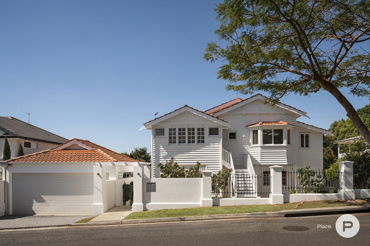 39 Sefton Ave, Clayfield
