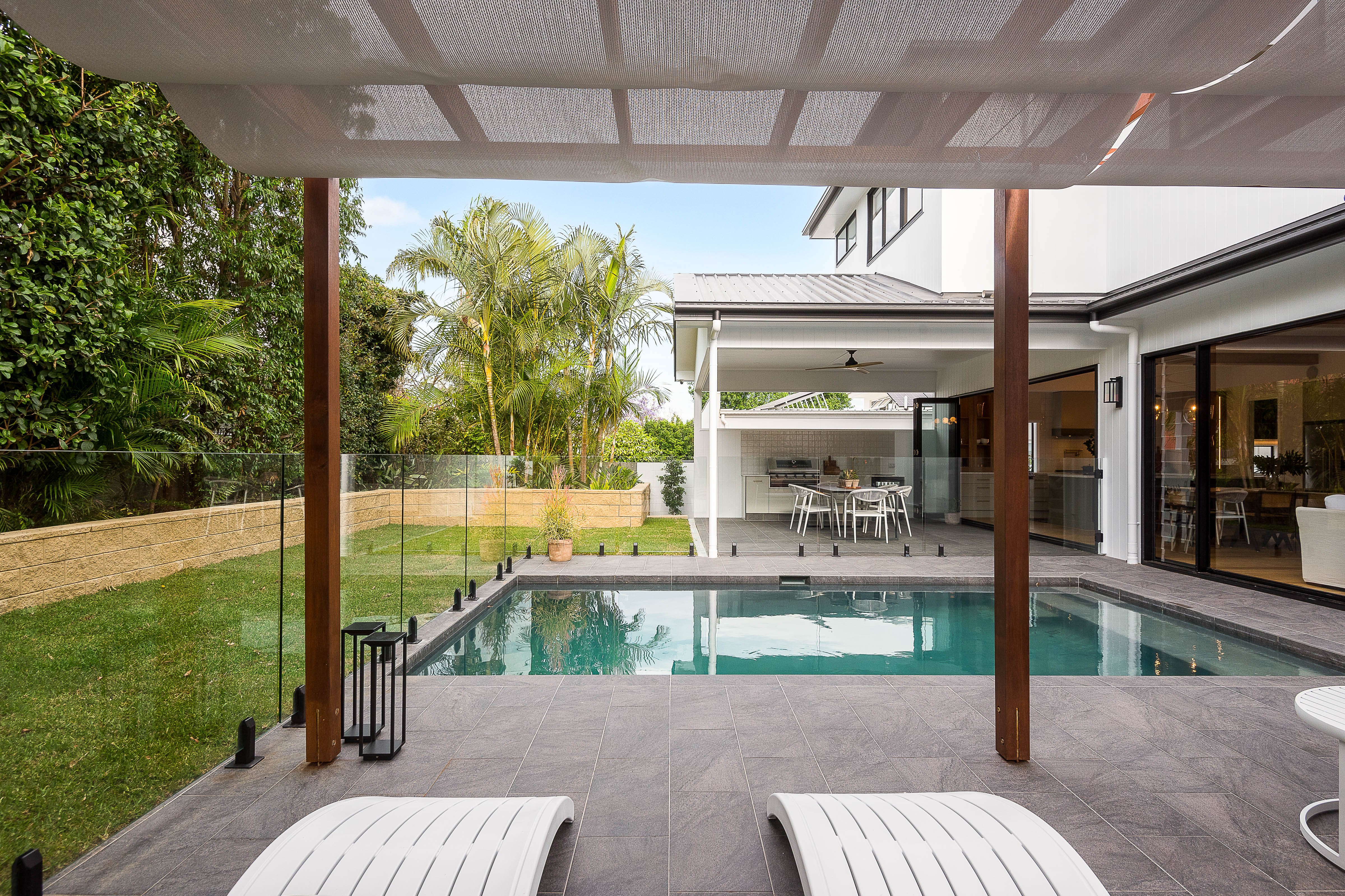 54 Union Street, pool and outdoor area