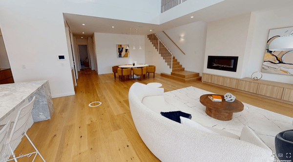10 Lloyd Street - Walk through view