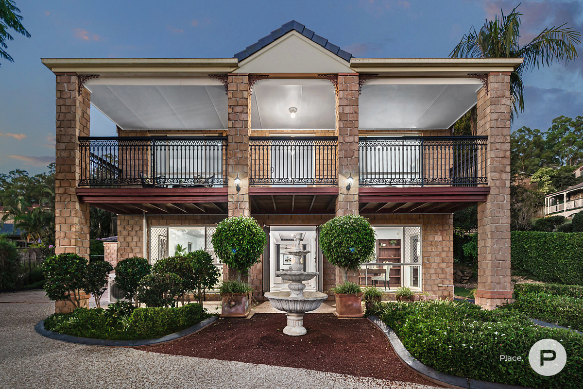 8 Bottlebrush Place, Mount Gravatt East