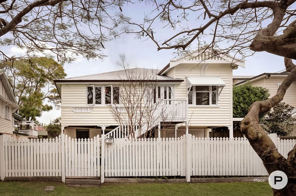 What are the different methods of sale, Brisbane?