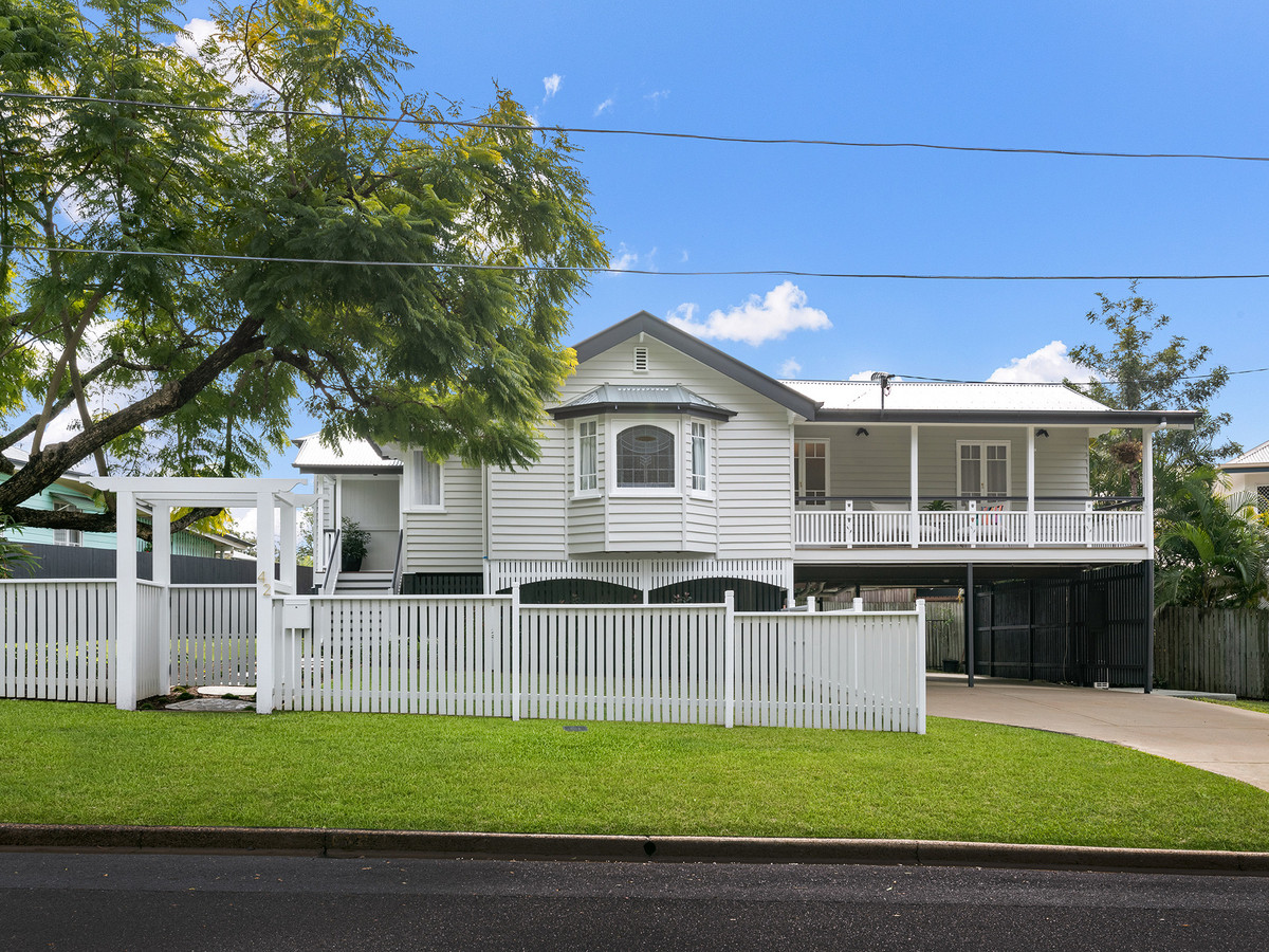 42 Dorrington Drive, Ashgrove