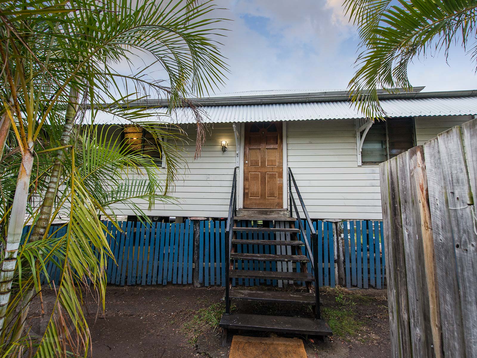 103 Bulimba Street, Bulimba - BEFORE